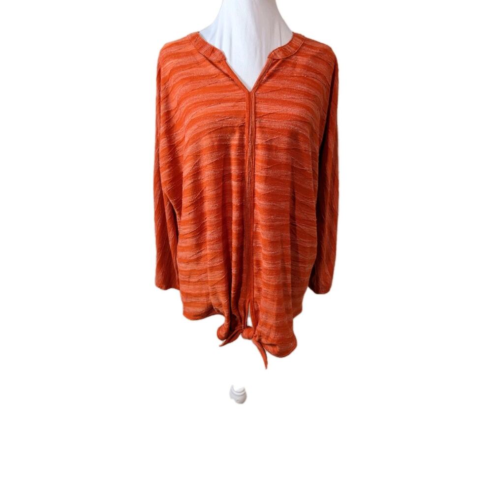 Chico's Women's Shirt Tunic Top Size 3 XL Orange textured Stripes v-neck Texture